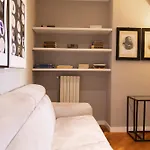 Apartamento Collegio Di Spagna 13