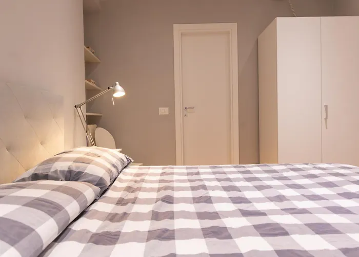 Collegio Di Spagna 13 アパート *