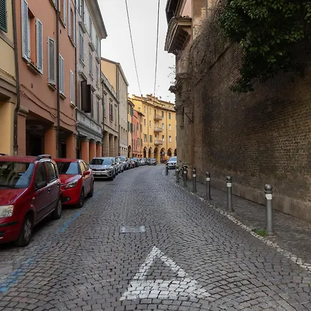 Collegio Di Spagna 13 * Bologna