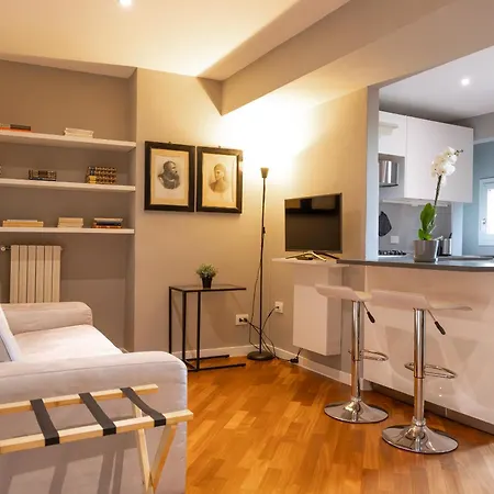 Apartman Collegio Di Spagna 13 *