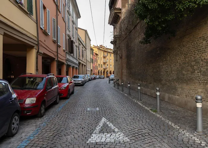 Collegio Di Spagna 13 * Bologna