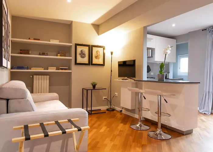 Apartamento Collegio Di Spagna 13 *